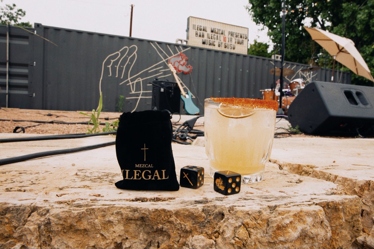 BAR ILEGAL on tour ⌁ celebrating 10 years of Ilegal in the US

Tomorrow, Jun 3 - ORLANDO with musical guest <a href="/TheShBooms/">The Sh-Booms</a> 

linkpaw.com/barilegal