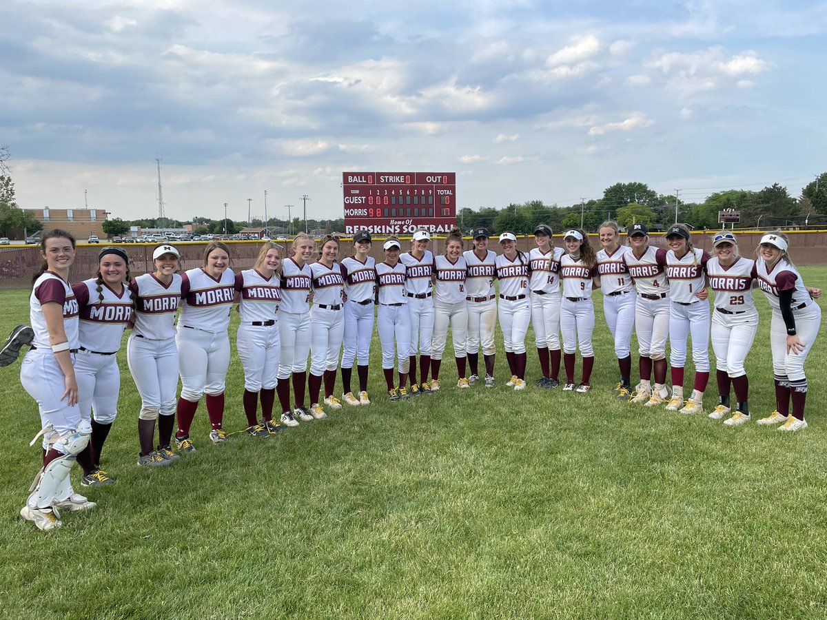 Morris Varsity Softball defeats Plano 17-0 and moves on to the regional championship tomorrow against Providence. Come out to support these amazing ladies tomorrow at 4:30! #defendourhome #fortheteam