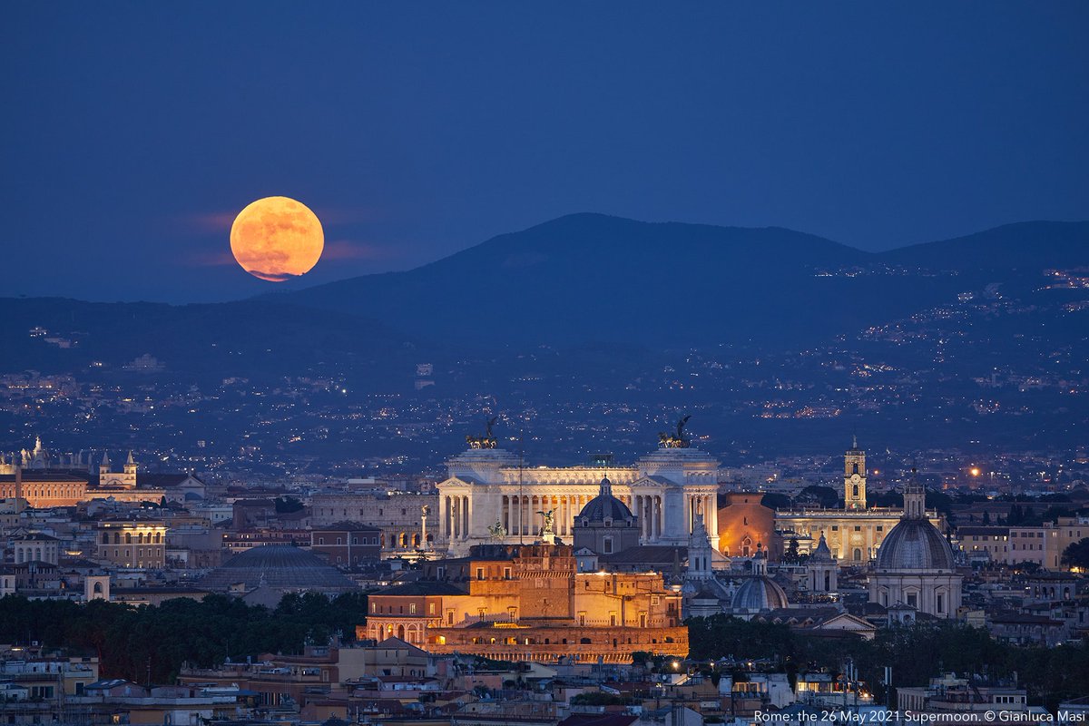 xandaolp's tweet photo. EAPOD June 2nd 2021 | Luna Benedicta
Image credit: Gianluca Masi 
#EAPOD #supermoon 
https://t.co/edwm9RfBcF via @European_APOD https://t.co/3Ys9SlK38o