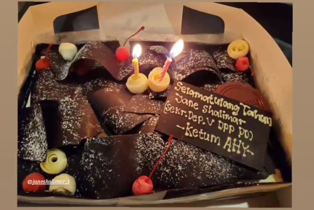 Terima kasih mas Ketum <a href="/AgusYudhoyono/">Agus Harimurti Yudhoyono (AHY)</a> atas atensinya yg luar biasa.....