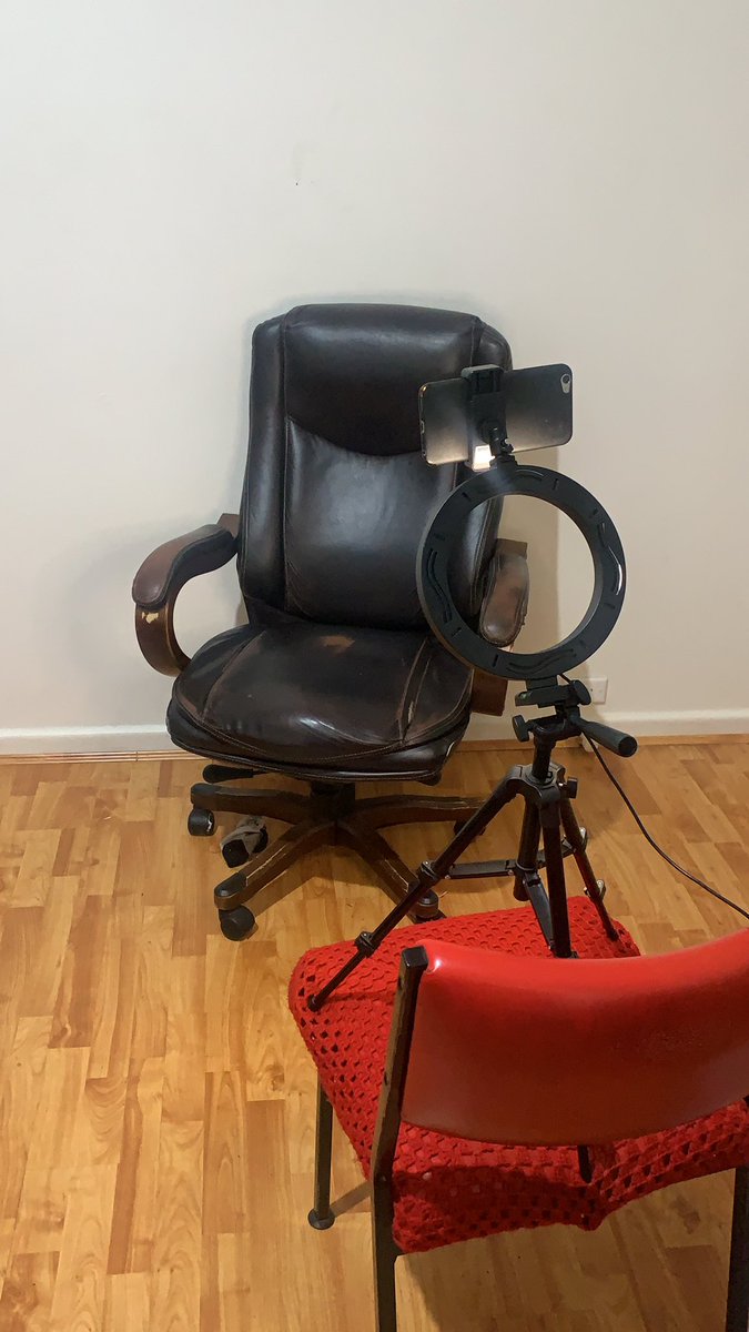 vandanrishii's tweet photo. Room studio set up for #ALC708 video.
Excited for the shoot https://t.co/MskibkRv1C