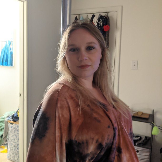 We have a stripper pole! Come join our fun! https://t.co/1nxnwLw58l #onlyfans #stripperpole #poledancing<a href="/tag/poledancing"class="tags"><span>#poledancing</span></a><a href="/tag/stripperpole"class="tags"><span>#stripperpole</span></a><a href="/tag/onlyfans"class="tags"><span>#onlyfans</span></a>