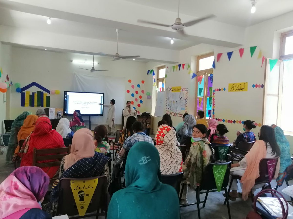 plf_pk's tweet image. #TeachersLearningFestival

‘Impactful Story Read Aloud Sessions’ by @nussersayeed and @DeenaHabib of @GoReadpk 

#PLFGilgit

Dates: 1-3 June 2021
Timing: 9am-4:30pm
Venue: Fatima Jinnah Govt Degree College for Women, Gilgit

For details: childrensliteraturefestival.com/plfgilgit/

 #CLFPakistan