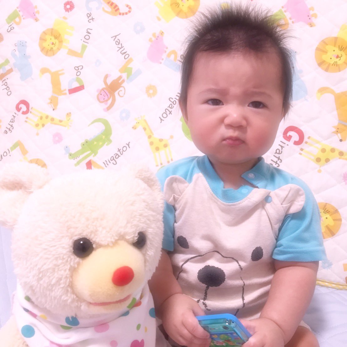花原あんり ここ最近 歯が生えてきたので かゆいみたいで 面白いお顔を沢山してくれます T Co Xadx2gf2c0 Twitter