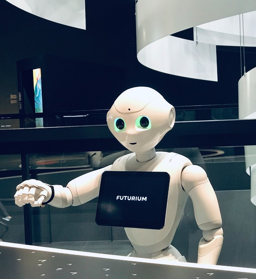 VIJAY1143007's tweet image. hackingtamilan007.blogspot.com/2021/06/future…
#ROBOTS #futurerobots