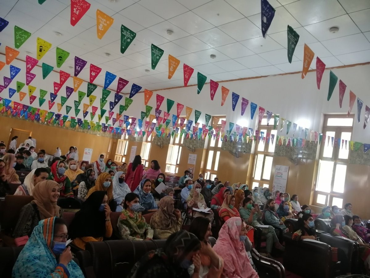 plf_pk's tweet image. It&apos;s the Day 3 of #PLFGilgit!

Today we have a Teachers Learning Festival for Teachers Professional Development &amp;amp; Motivation for 21st century, inclusive and lifelong skills.

Watch live on Facebook: facebook.com/clfpk/videos/1…