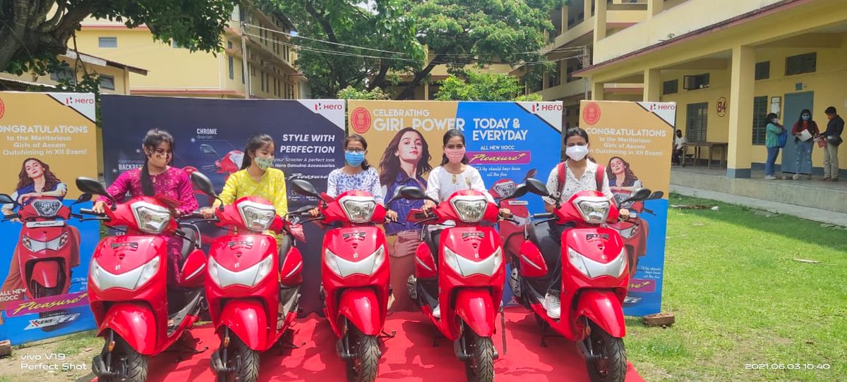 ranojpeguassam's tweet photo. We have started pending distribution of scooters to meritorious girl students from today observing Covid protocol. https://t.co/jx9fwHhRe1