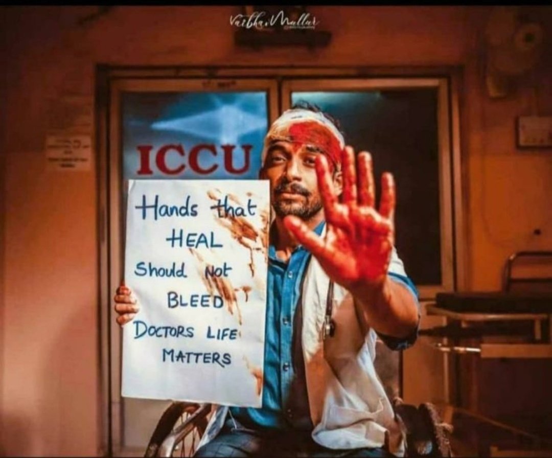 AliviyaDey2002's tweet photo. When you attack one doctor, you break the spirit of countless others. Thank you, people! 🇮🇳
#SaveTheSaviour
#StopViolenceAgainstDoctors
#StopBrutalAttackOnDoctors https://t.co/yoZPux0WHj
