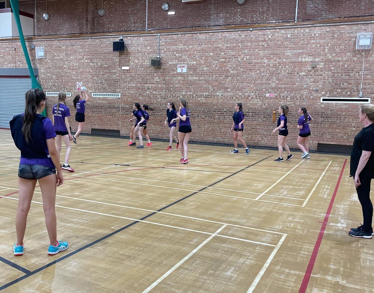MNPAcademy's tweet photo. Another fab session with the County athletes LN 💜🏐 lots of red faces 🤪 Lots to work on. Lots to think about when applying drills to match play! But improving week by week! Well done Helena - trainer of the week 💜🏐 #mnpa #netball #performancepathway #countynetball #riseagain https://t.co/JX28I4fS8T