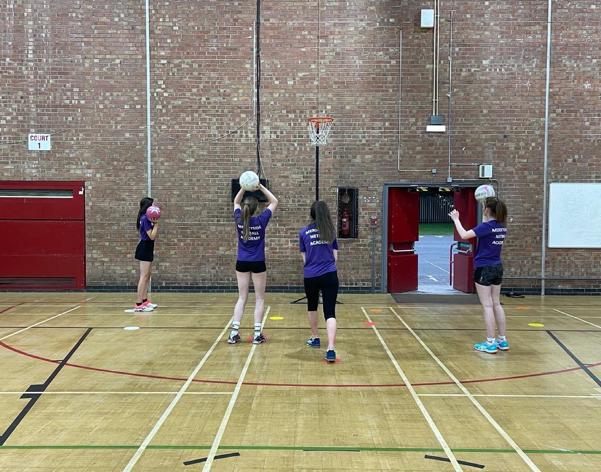 MNPAcademy's tweet photo. Another fab session with the County athletes LN 💜🏐 lots of red faces 🤪 Lots to work on. Lots to think about when applying drills to match play! But improving week by week! Well done Helena - trainer of the week 💜🏐 #mnpa #netball #performancepathway #countynetball #riseagain https://t.co/JX28I4fS8T