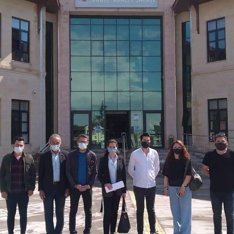 Kurucu liderimiz Gazi Mustafa Kemal Atatürk' e hakaret eden imam(!) hakkında suç duyurusunda bulunacağız dedik ve yaptık .
Herkes haddini bilecek!
CHP Ürgüp İlçe Başkanı
Fulya Gülşen ALTINSOY