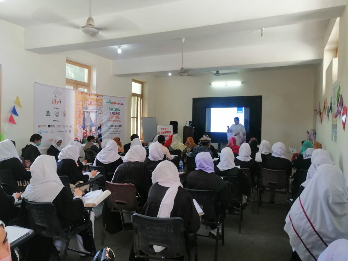 plf_pk's tweet image. #TeachersLearningFestival

Session on 21st century skills for teachers by Tooba Malik

#PLFGilgit

Dates: 1-3 June, 2021
Timing: 9am-4:30pm
Venue: Fatima Jinnah Govt Degree College for Women, Gilgit

For details: childrensliteraturefestival.com/plfgilgit/

#PakistanLearningFestival #CLF #CLFPakista