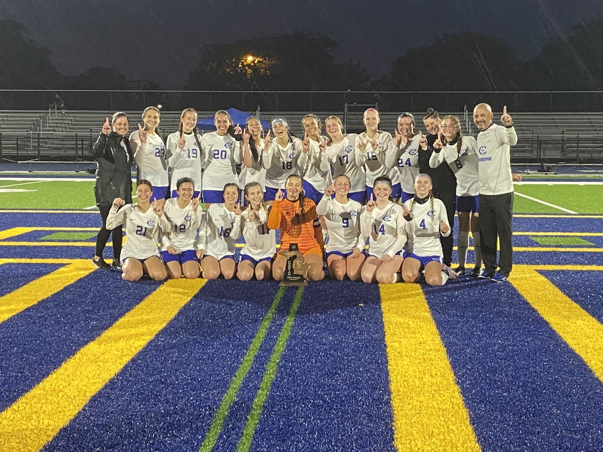 Big congrats to <a href="/MaraudersSoccer/">Marauders Girls’ Soccer</a>!!! #DistrictChamps <a href="/soccer4my3/">It's Just Briggs ⚽️</a>