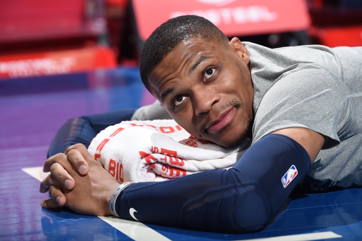 BleacherReport's tweet image. 🚨 Russ appreciation post 🚨

-Set the record for most triple-doubles all-time
-Averaged 22.2 PPG | 11.5 RPG | 11.7 APG
-Fourth time averaging a triple-double

What a season for the Brodie.