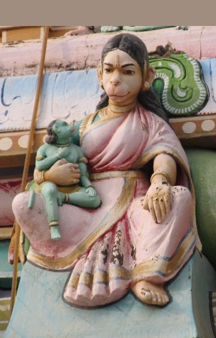 எப்படி எல்லாம் 
கம்பி கட்டுரான் பாருங்க.