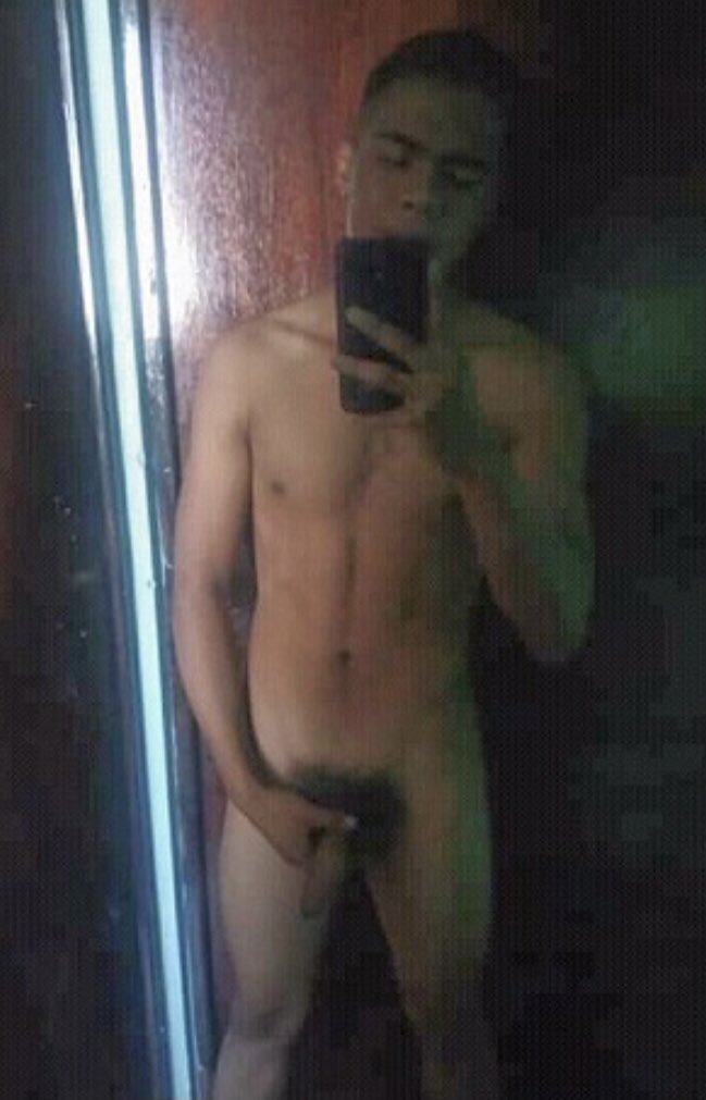 TepicCruising's tweet photo. Otro chacalito 😈😏 https://t.co/8BpNWRzhwj