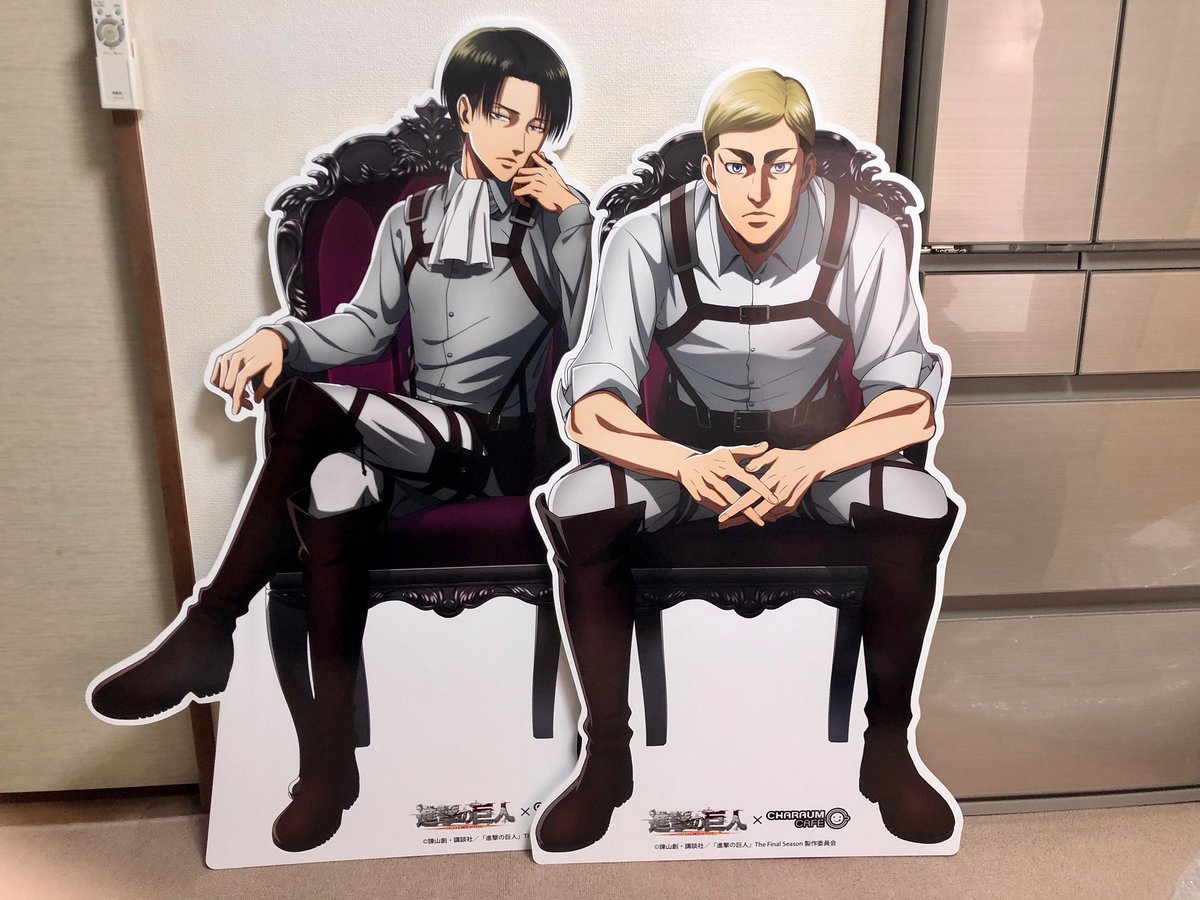 キャラウムさんの等身大パネルきました 経年劣化の曲がりが心配ではあるんだけど よもぎ のイラスト