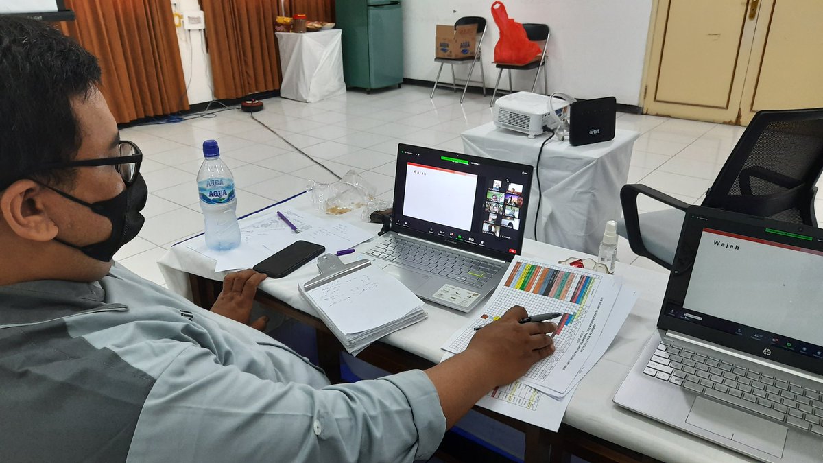 Pelatihan TOF PMR Materi Komunikasi tanggal 3 Juni 2021 bertempat di Markas PMI Jatim secara daring