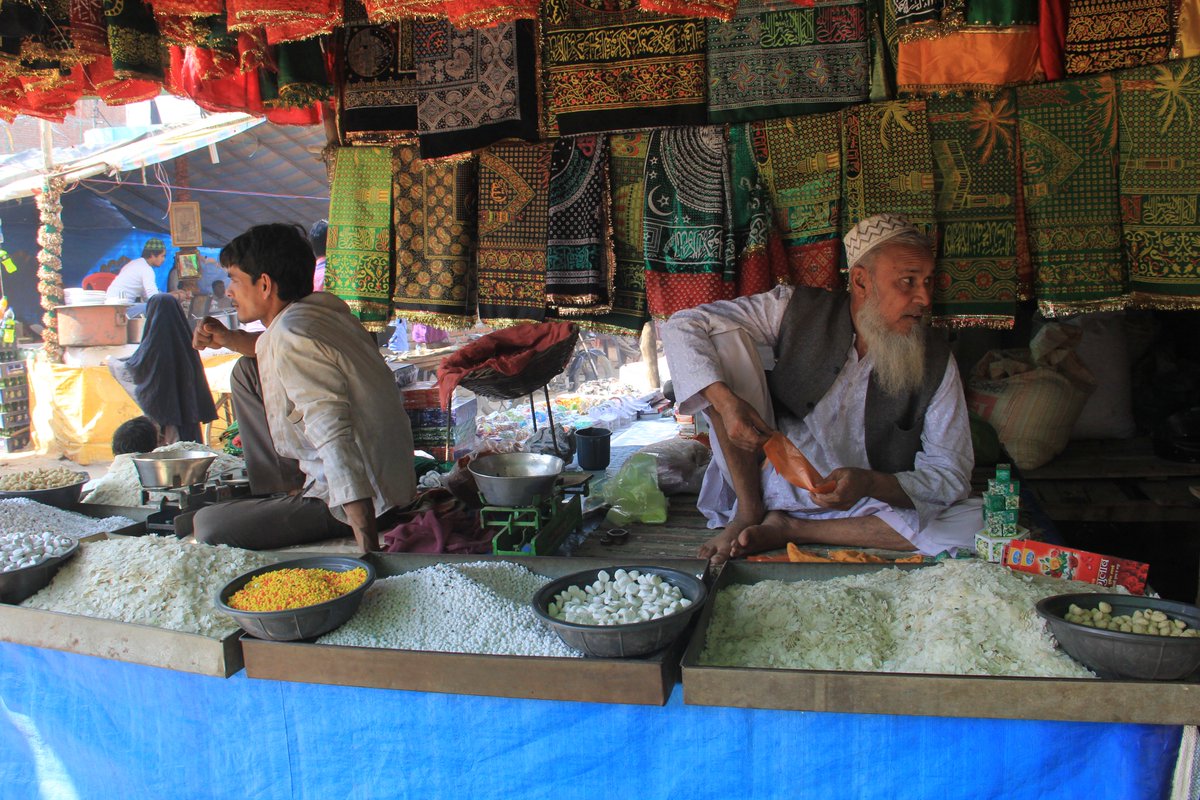 firozeshakir's tweet photo. Memories of #Urus of #ZindaShahMadar #makanpur 2016
I shot #sufism strictly as a photographer in the beginning documenting first #rafaees #chishtiyas #qalandaris #banwas till I was ordained as a malang khalifa by #syedmasoomalibaba of #madarriyasilsila https://t.co/wdGHBHhRRq
