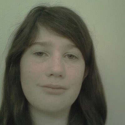 oliviawestmoron's tweet photo. #NewProfilePic https://t.co/mLHysBG9ME