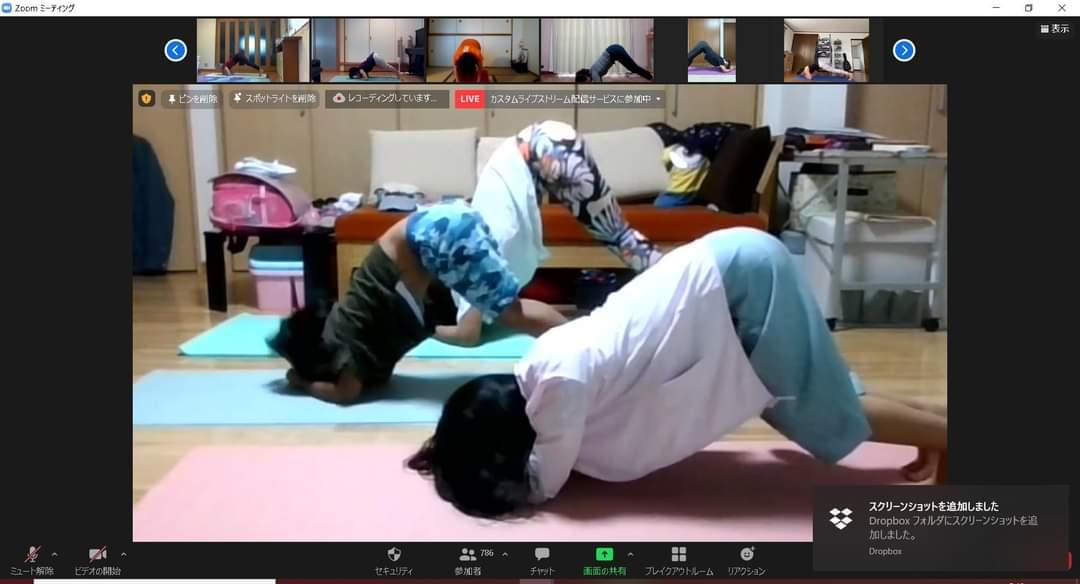 621yogamatsuri's tweet photo. 朝チャレンジ～VYS621ヨガ奉り編～
２日目の感想です✨スマホでご参加の方もたくさんいらっしゃいます♪
まだまだ続く
#1万人朝ヨガチャレンジ
お申込み受付中⏬
https://t.co/9XcXIg5LRs
#ヨガ奉り
#ワナカムヨガスクール https://t.co/KaiF5BiljE