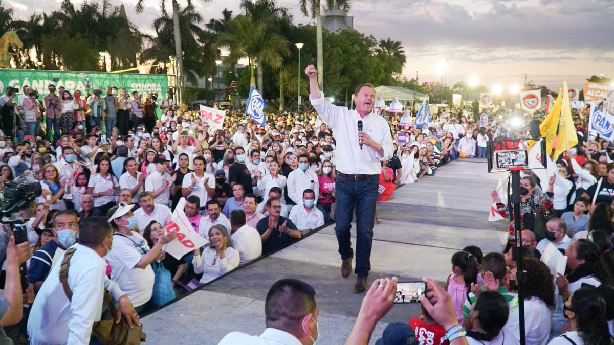 ¡Se terminó la espera! La #SONORAGANADORA esta aquí, gracias a su apoyo, confianza y propuestas enfocadas en el bienestar de las y los ciudadanos.

¡Hoy, todas y todos somos GANADORES! Nos unimos en un mismo festejo que traerá solo lo mejor para el estado.

#VaXSonora