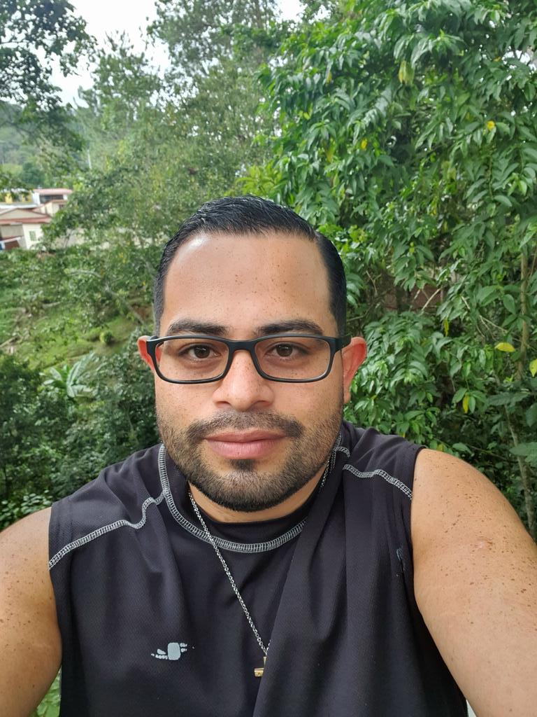 Jona (@yonloma) on Twitter photo 