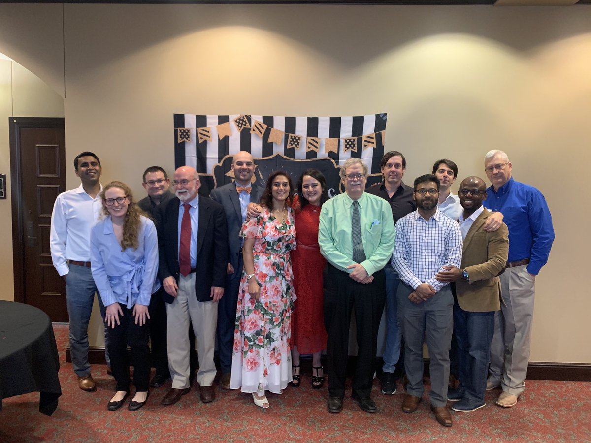 Graduating fellows from <a href="/ttuhscmed/">TTUHSC School of Medicine</a> PULM/ccm super proud 🥲 . Congrats ⁦<a href="/XimenaSolisMD/">Ximena Solis, MD 🫁</a>⁩ Drs Crane &amp; Karim ⁦<a href="/redraiderpulmcc/">Victor Test MD FCCP</a>⁩ ⁦<a href="/hashamsarwar/">Hasham Sarwar MD 🫁</a>⁩