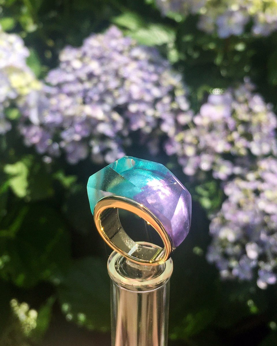 Prussian Blue 紫陽花色の箔リング 水色と紫で涼しげな色合いのリングです 今年も販売中です T Co Dvsdrxi1pt Minne 紫陽花