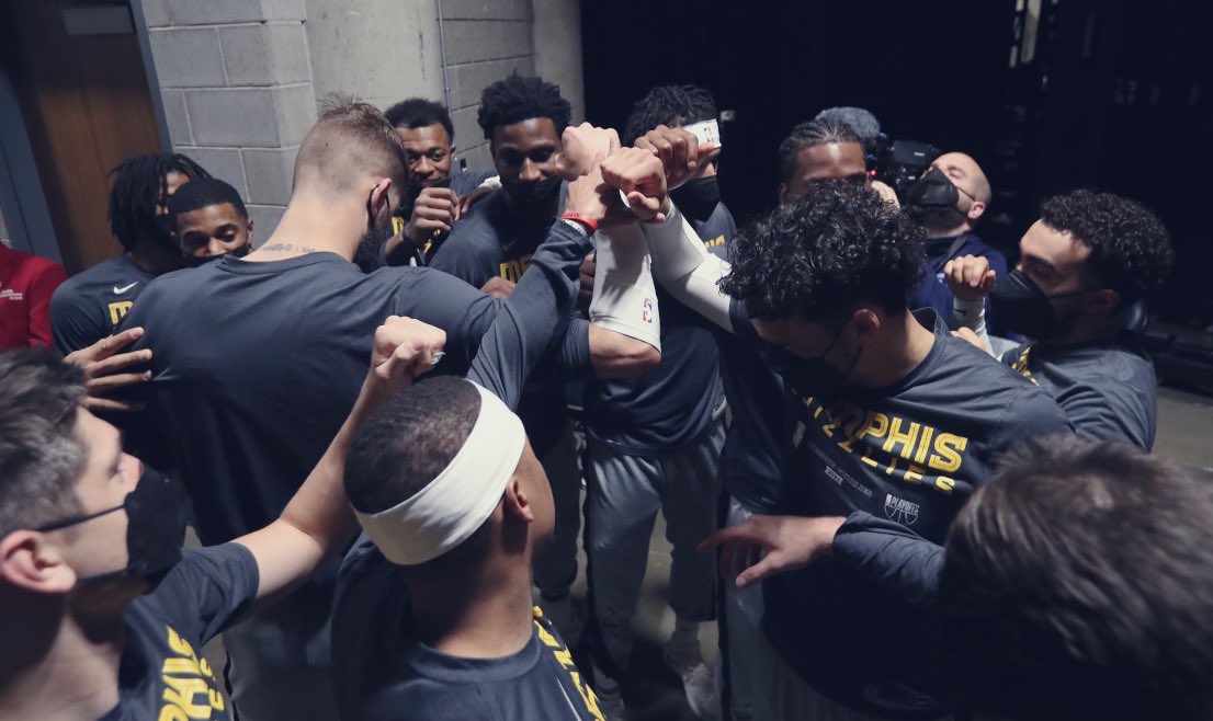 jessbensontv's tweet image. Don’t cry because it’s over, smile because this is just the beginning of a new era of Memphis Grizzlies basketball 🥲