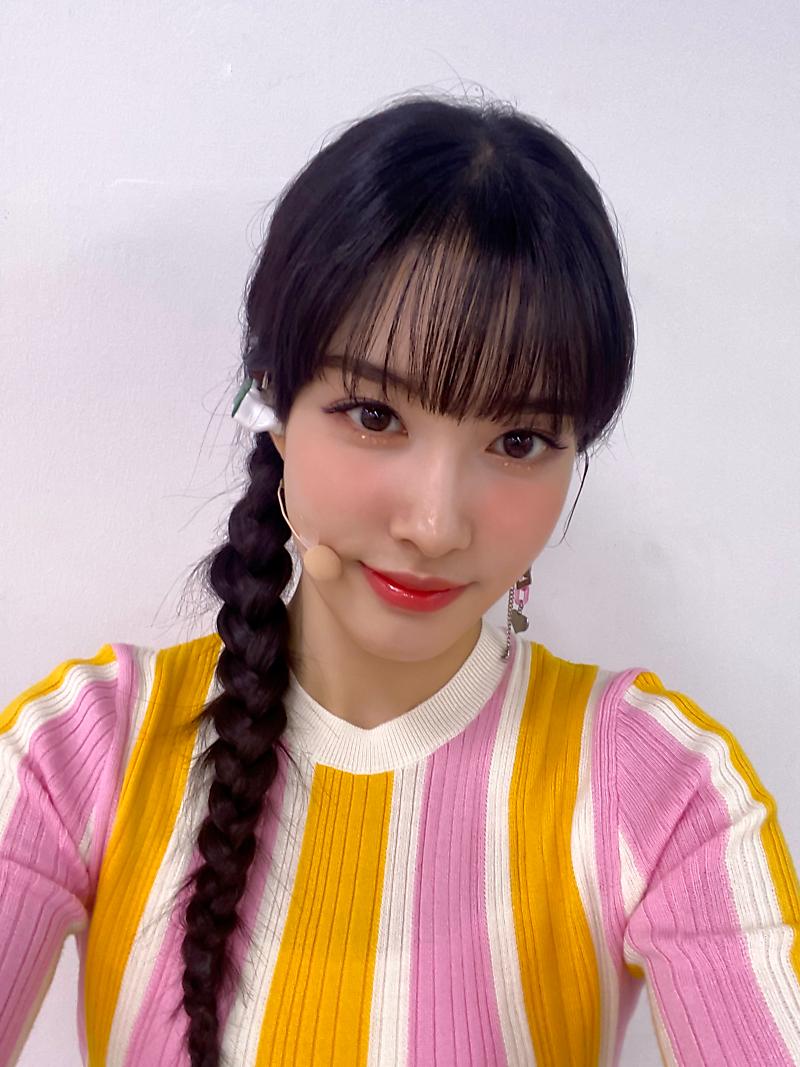 stayc yoon pics on Twitter: 