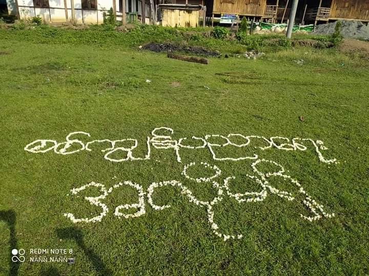 htet30's tweet photo. Do not want Military Slavery Education System and Overthrow of the Military dictationship Movement in Saw Township on today.
#LessTalkMoreActionsASEAN
#June3Coup
#WhatsHappeningInMyanmar https://t.co/S8TekqY3mg