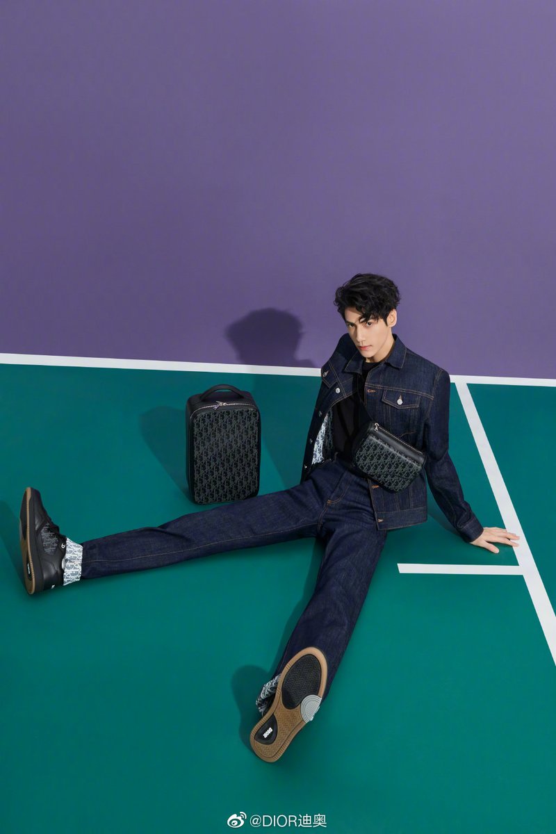 HAOYIXINGIntl's tweet photo. 06032021 Dior Weibo Update with Luo Yunxi 

#Immortality https://t.co/3z2rdHm5MM