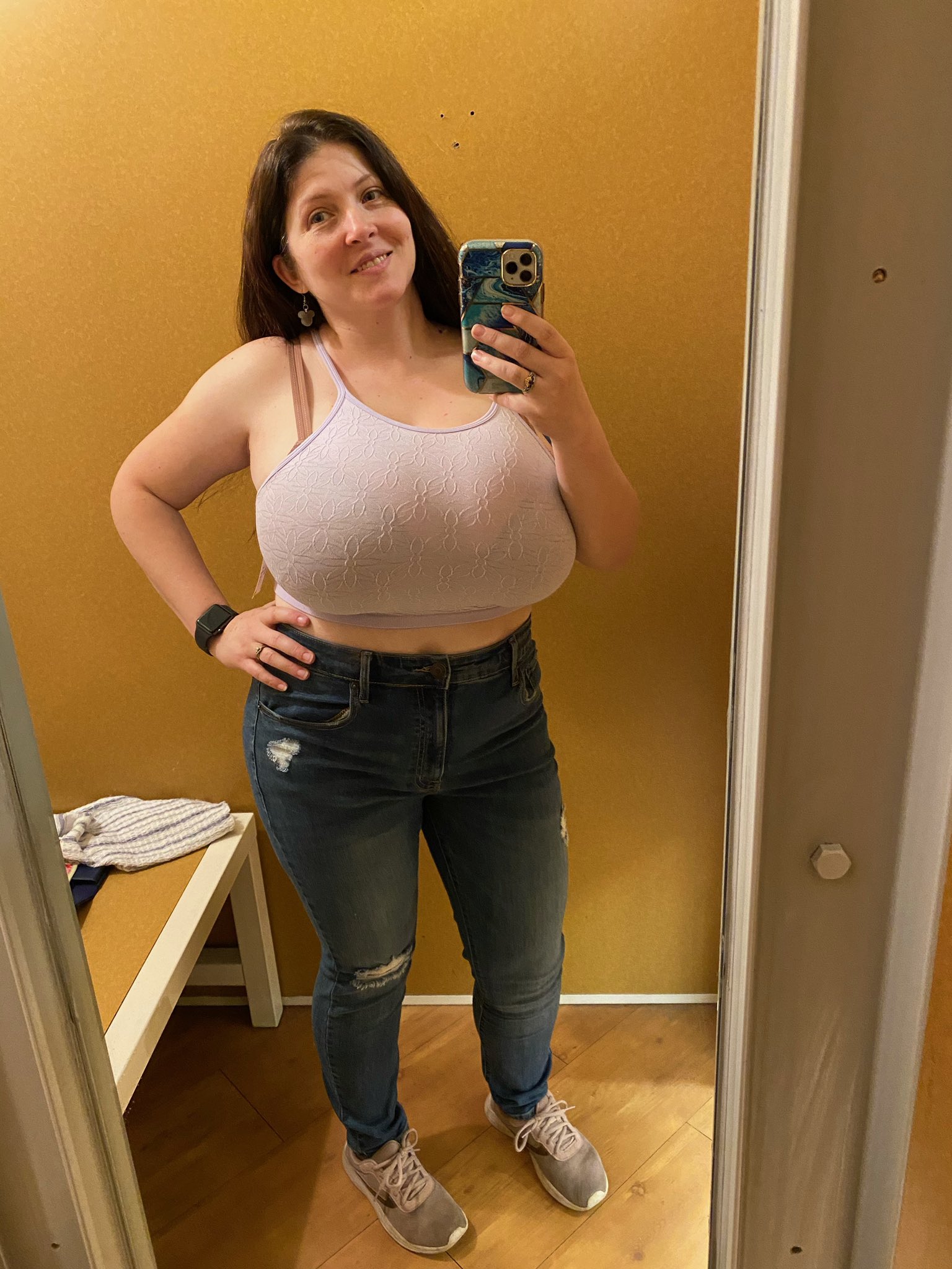 Demora Avarice on X: I dont think I can pull off the midriff look. Maybe  after next week? t.coNXxlcgTqvQ  X