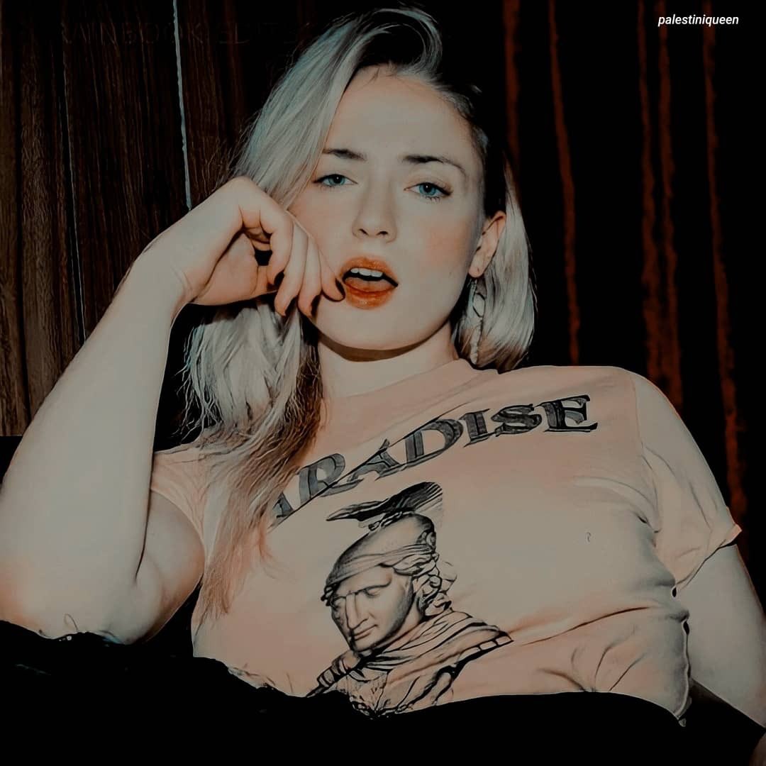 ♕ B R A N D I | M U N R O ♕ - Parody (@ofdarkestomen) on Twitter photo 