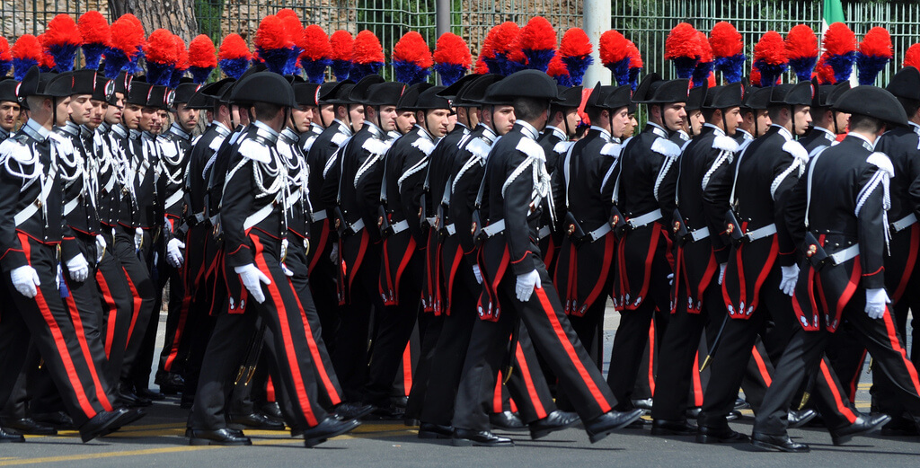 InFoDifesa's tweet photo. #Fesi #Carabinieri, ecco quando sarà pagato e gli #Importi. Firmato il decreto - https://t.co/4UklkULhZt - #2021 #Giugno #Presenza #Statino https://t.co/s3ZfYomtS9