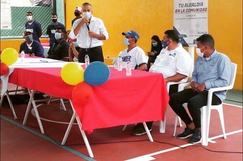 JohnGomez111's tweet photo. Los quintetos deportivos han llegado para quedarse y fortalecer nuestras políticas de masificación deportiva en el Gran Municipio Sucre. Seguiremos llegando a cada uno de nuestros territorios demostrando que con voluntad podemos hacer muchas cosas #ConLasBasesMeLasJuego https://t.co/NWISsoBus6