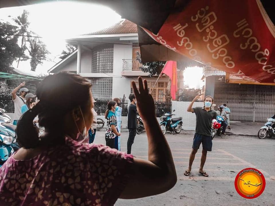 Locals in #Dawei, the capital of #Tanintharyi Region, staged a protest against the military regime on Thursday, calling for unity between Burmese-majority areas and ethnic states. (Photo: CJ) 

#WhatsHappeningInMyanmar