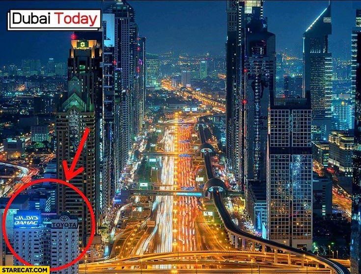 Sajwani's tweet photo. Dubai 1981                                 Dubai 2021 https://t.co/A4dWGpqb8l