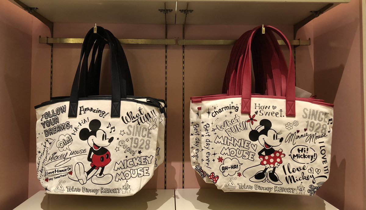 Maihama Style 新しいお菓子3点 トートバッグ2点見つけました ディズニーランド ディズニーシー ディズニーリゾート トートバッグ ニューグッズ お菓子 スーベニア