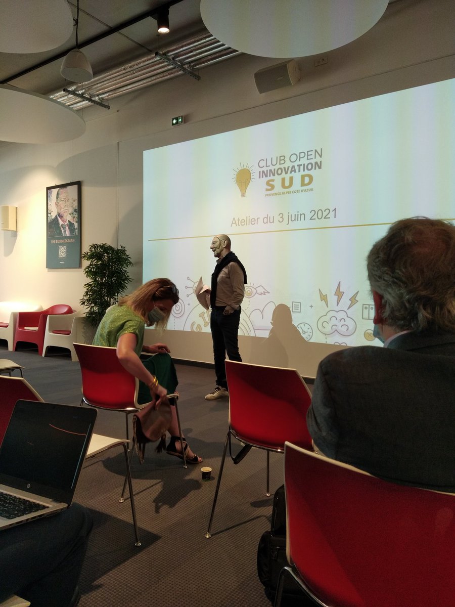 Retour au présentiel des réunions du <a href="/OpenInnovSUD/">OpenInnovSUD</a> en présentiel  à <a href="/LaCoqueNumeriq/">LA COQUE</a> ! 

Merci a <a href="/Zei_world/">Zei</a> , <a href="/matricis/">Matricis</a>, <a href="/Perspectives_FR/">PERSPECTIVE[S]</a>  et @someo pour leurs présentations !