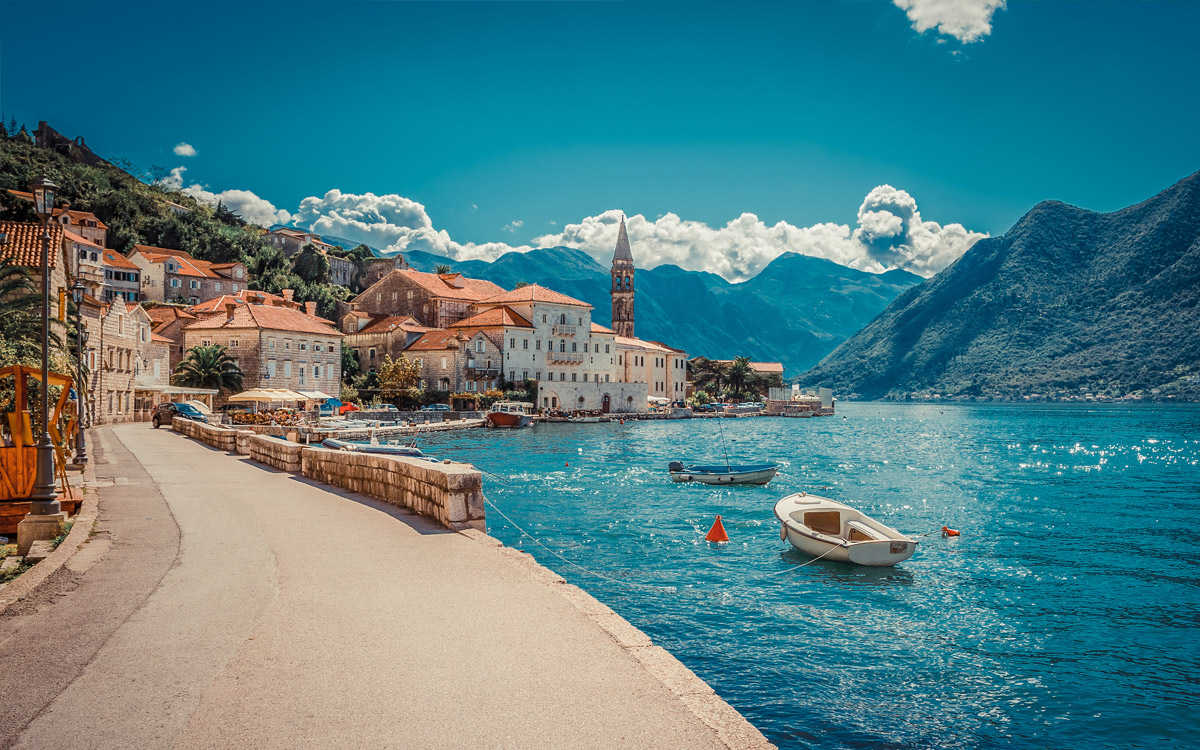 LuxuryCruiseCo's tweet photo. Azamara Onward now on SALE! From just £1,149 pp. Azamazing Value :-) https://t.co/fnhbmHAYM4   @Azamara #AzamaraOnward
 View all 22 new just-released itineraries #cruise #travel #backtosea #backonboard #travel #travelling #tourism #wanderlust #trip #sea #explore https://t.co/M7MLVBnkGx