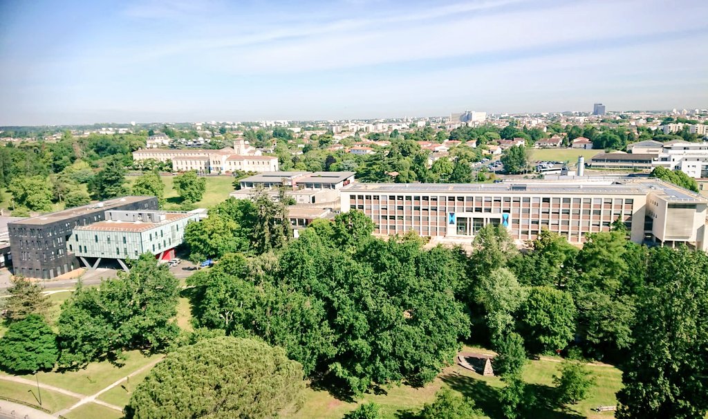 Fin du tournage de la superproduction "balade #ecolonaturaliste du parc du Haut-Carré" sur le #campus #Talence Place au montage ! Un grand merci au service audiovisuel <a href="/univbordeaux/">Université de Bordeaux</a>