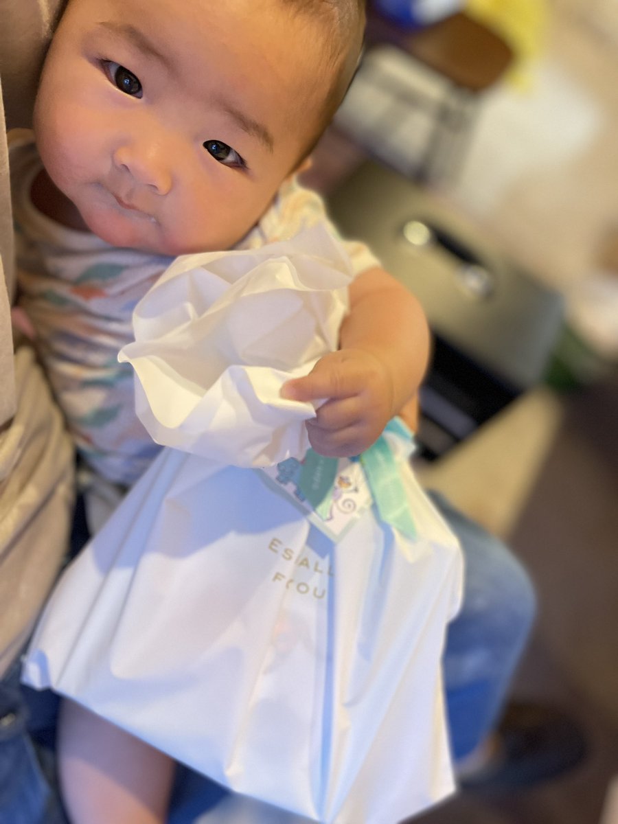 mina_m74's tweet photo. 2Dの元Dからプレゼントが届きました🎁☺️
嬉しいね🥰 https://t.co/ttL6BwMiuR