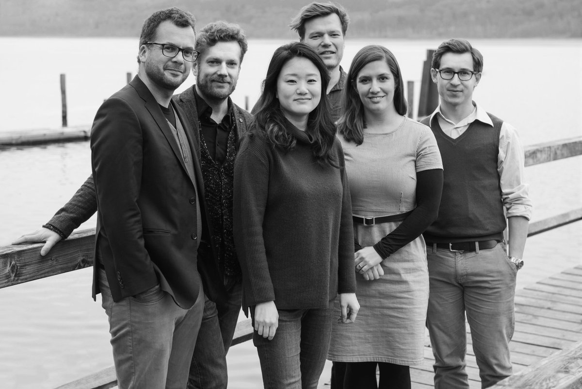 Vrijdagconcert's tweet photo. Back to Bach! Het is #bachweek op @NPORadio4 . 
Daarom vanavond vanaf 20 uur een archiefopname van 5 oktober 2018 in @TiVre_Utrecht van Bachs Hohe Messe. 
Met: 
Ensemble Polyharmonique
Alexander Schneider, dirigent
Akademie für Alte Musik Berlin
Georg Kallweit, concertmeester https://t.co/7nOlfq6g8q