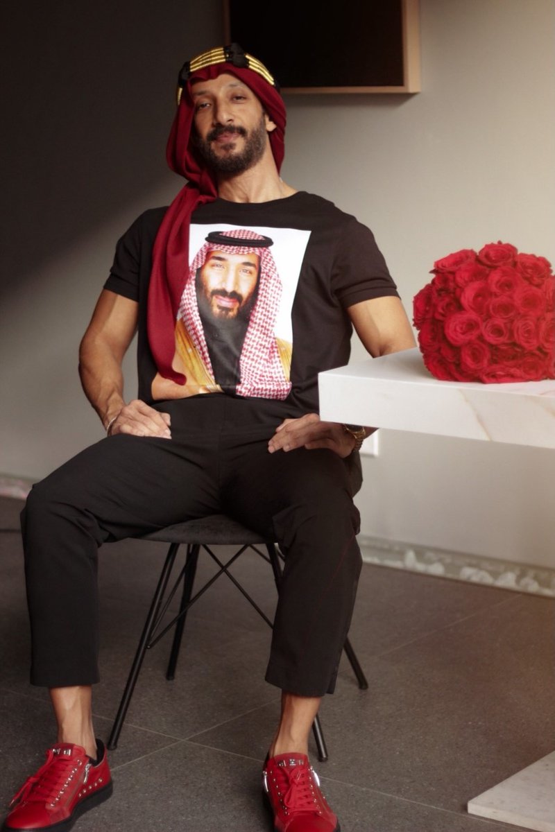 DLARS_Fashion's tweet photo. Greatness - @khalidalesayi #Mohamed_bin_salman
#Dresslikearockstar #DLARS #SaudiArabia #Fashion #New #Outfitoftheday #Jeddah #instastyle #fashiongram #Jeddah_city #ootdfashion #street_wear #urban_wear #دلارز #فاشن #ستايلات #اناقه #ستريت_ستايل #تسوق #جدة #السعوديه #بلوفر #تيشيرت https://t.co/p6Vc1Uqz36