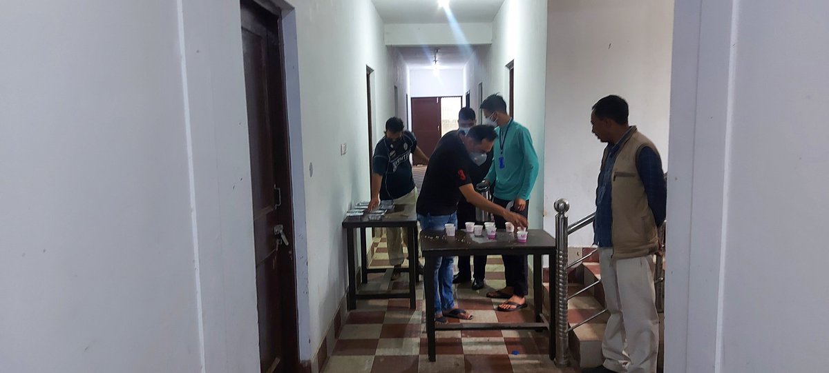 sarfrazmir7's tweet photo. Sir Syed Education Mission Jk (SOCH INDIA)
Team Sir syed education mission gave breakfast to COVID-19 patients at DISTRICT HOSPITAL POONCH & SHESHMAHAL Hostel POONCH.
#DMpoonch #BiharFightsCorona #AIIMS #COVIDSecondWave #COVID19Vaccination #CovidIndia #AmitabhBachchan https://t.co/s6nLPM0XrO