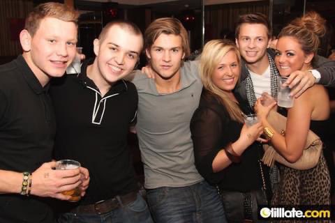 Laura Deeks tweet media