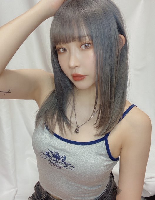 コスプレイヤーりなしぃのTwitter画像14