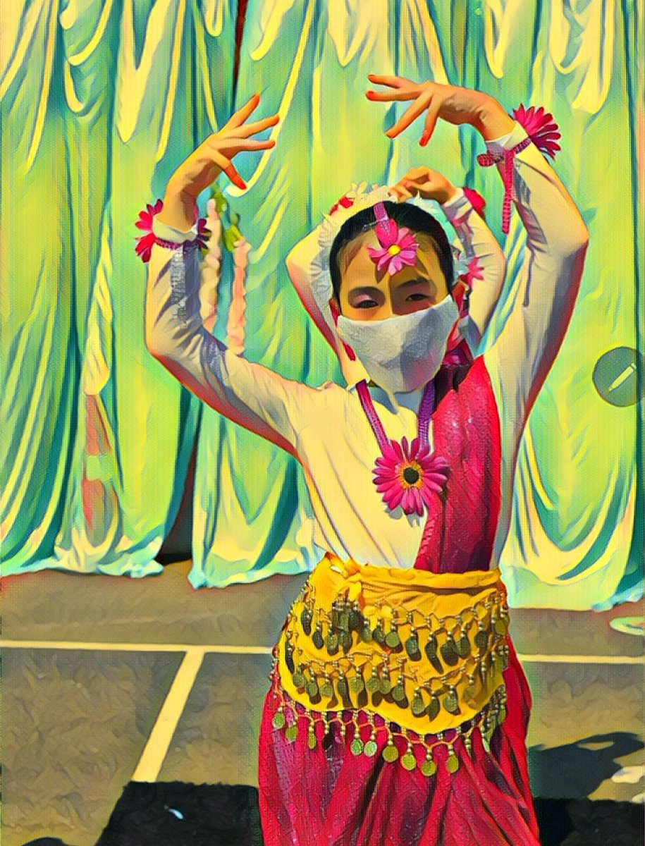 APNali214K's tweet photo. Poise, rythym and elegance--
@PS361Q Bangla Dance in partnership with Priya Dance Academy will air virtually June 4 Can you feel the colors beam through?😍 Stay Tuned! @PS361QSTEAM  @DOEChancellor @nycdistrict30 @PS361Q #bangla #diversity #crse  #RepresentationMatters https://t.co/HZ35qrYl6Y